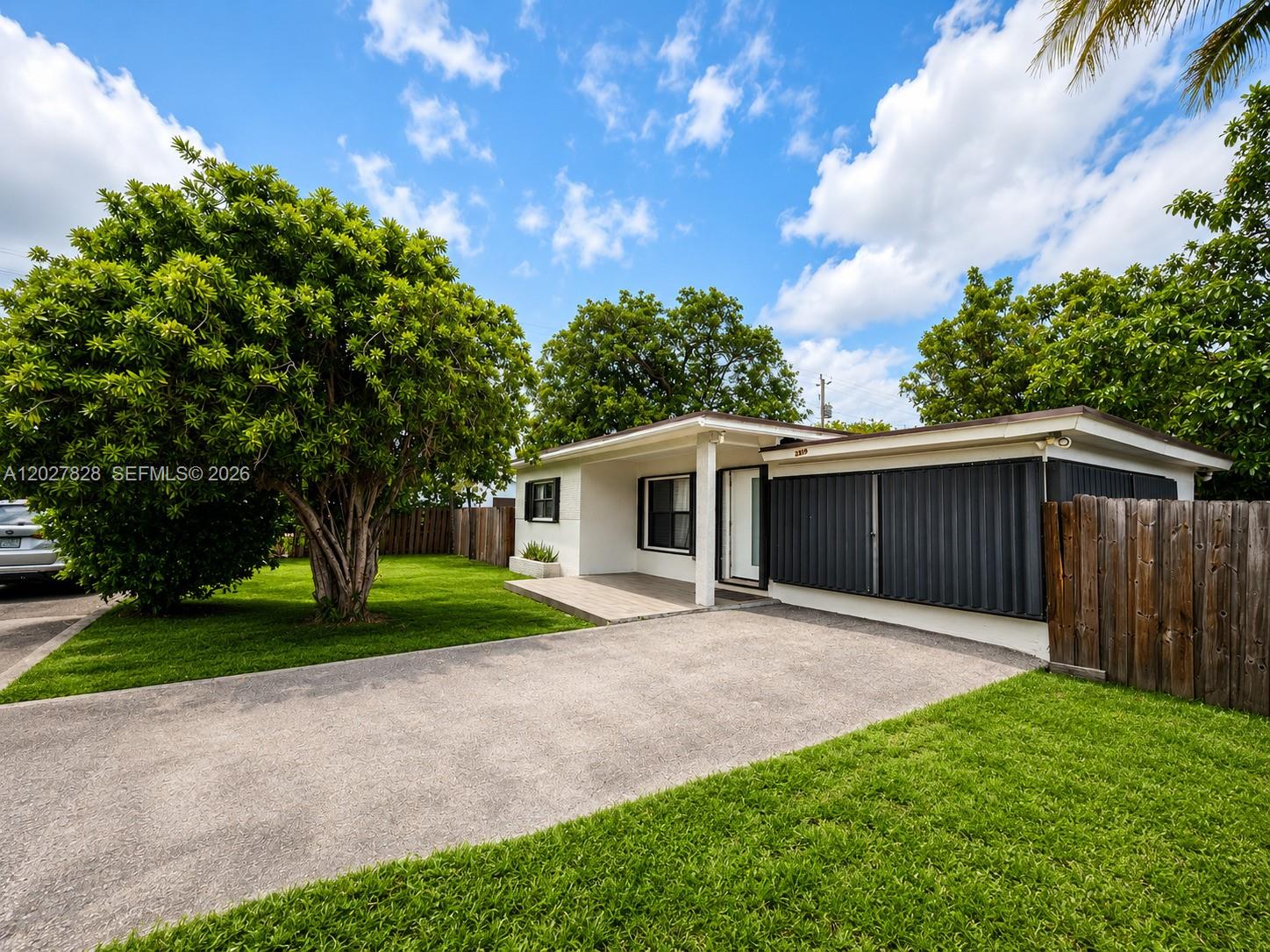 MIAMI GARDENS ESTATES SEC - Residential