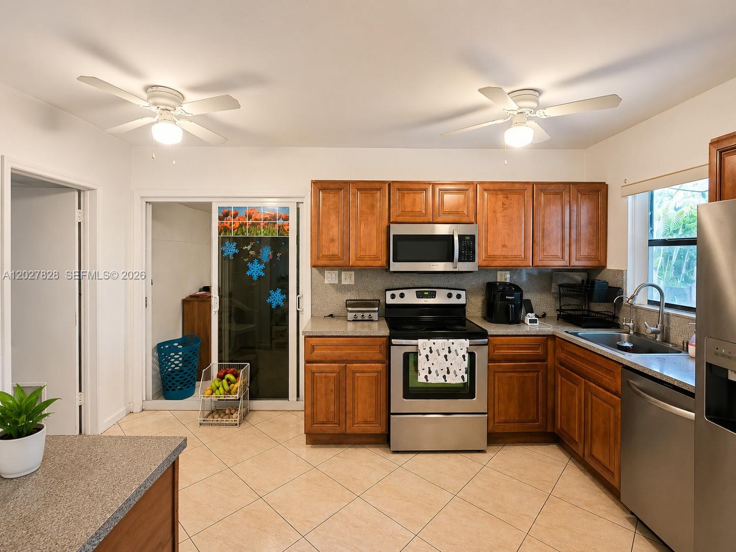 MIAMI GARDENS ESTATES SEC - Residential