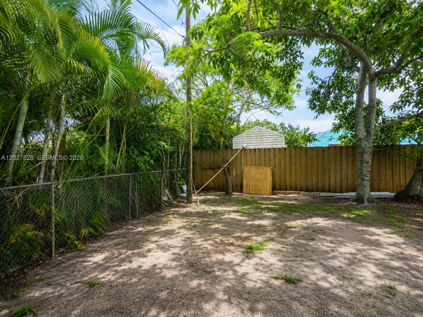 MIAMI GARDENS ESTATES SEC - Residential