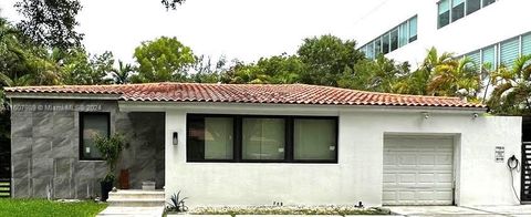 Single Family Residence in Coral Gables FL 812 Alberca St St.jpg