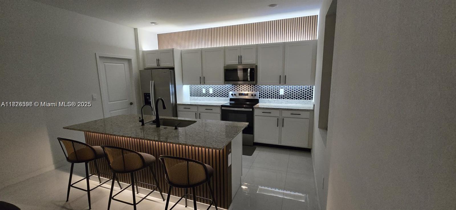 DIXIE HEIGHTS - Residential