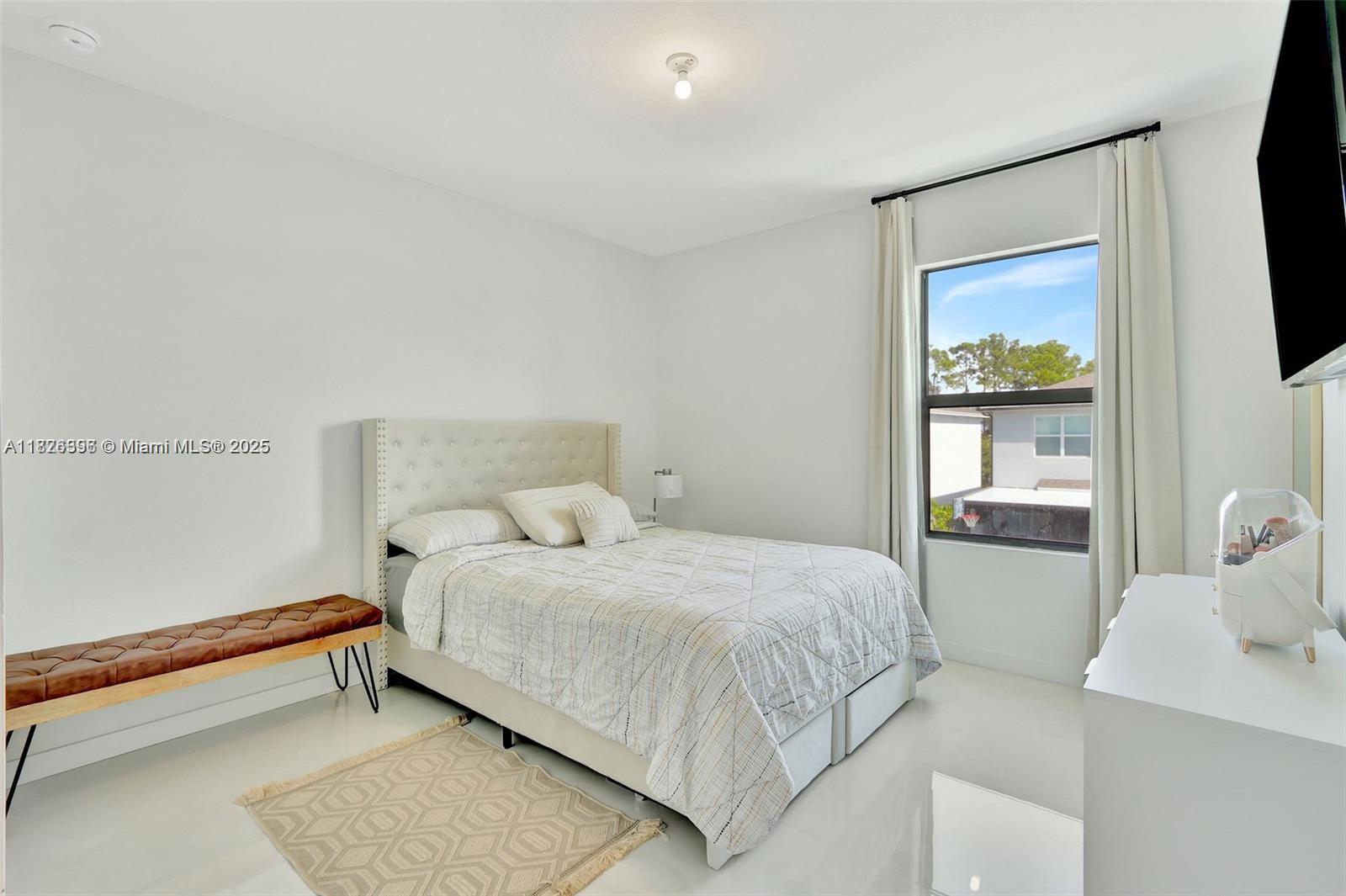 DIXIE HEIGHTS - Residential