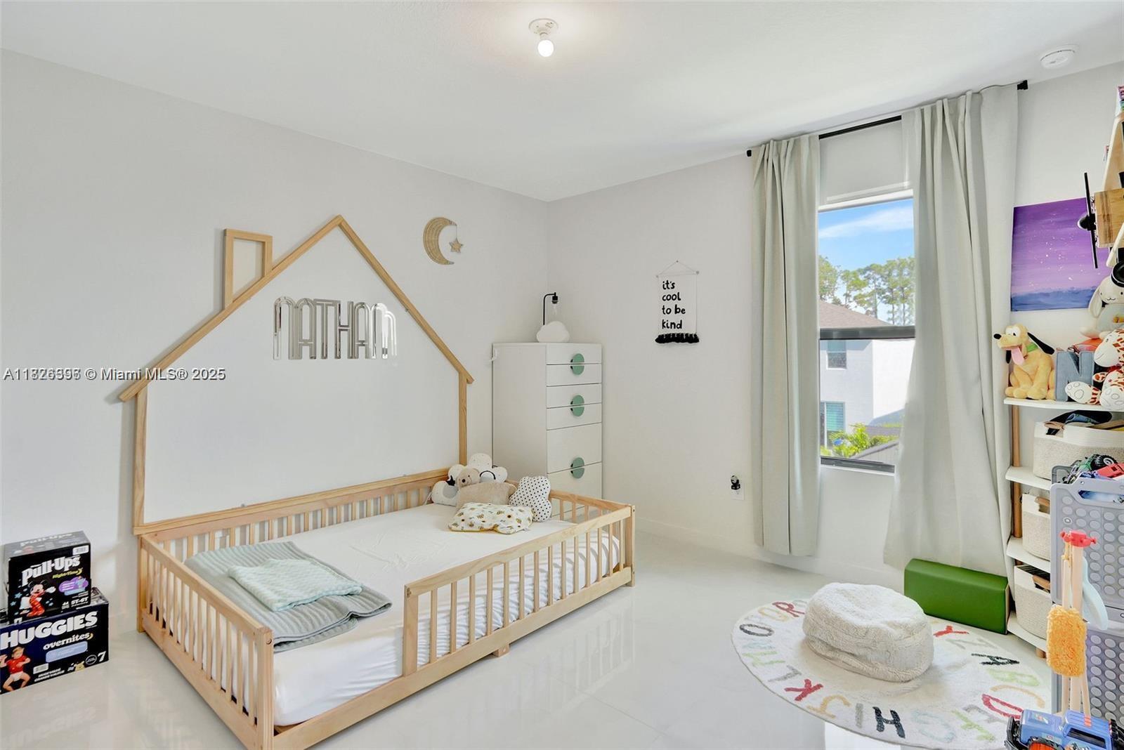 DIXIE HEIGHTS - Residential