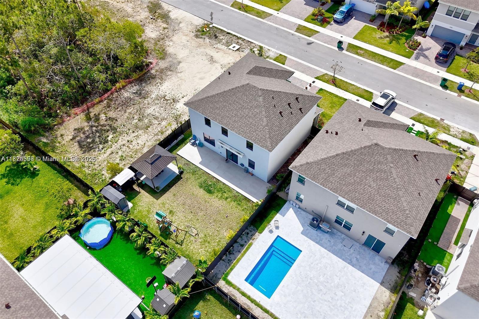 DIXIE HEIGHTS - Residential