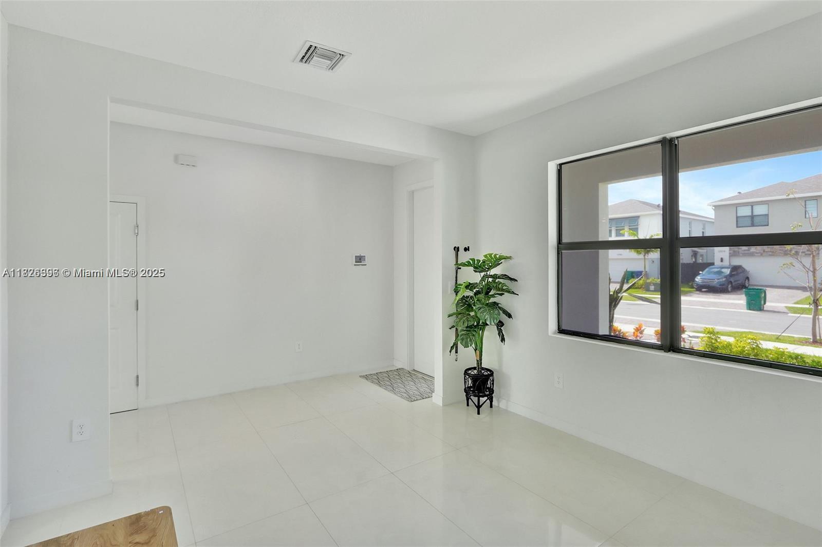 DIXIE HEIGHTS - Residential