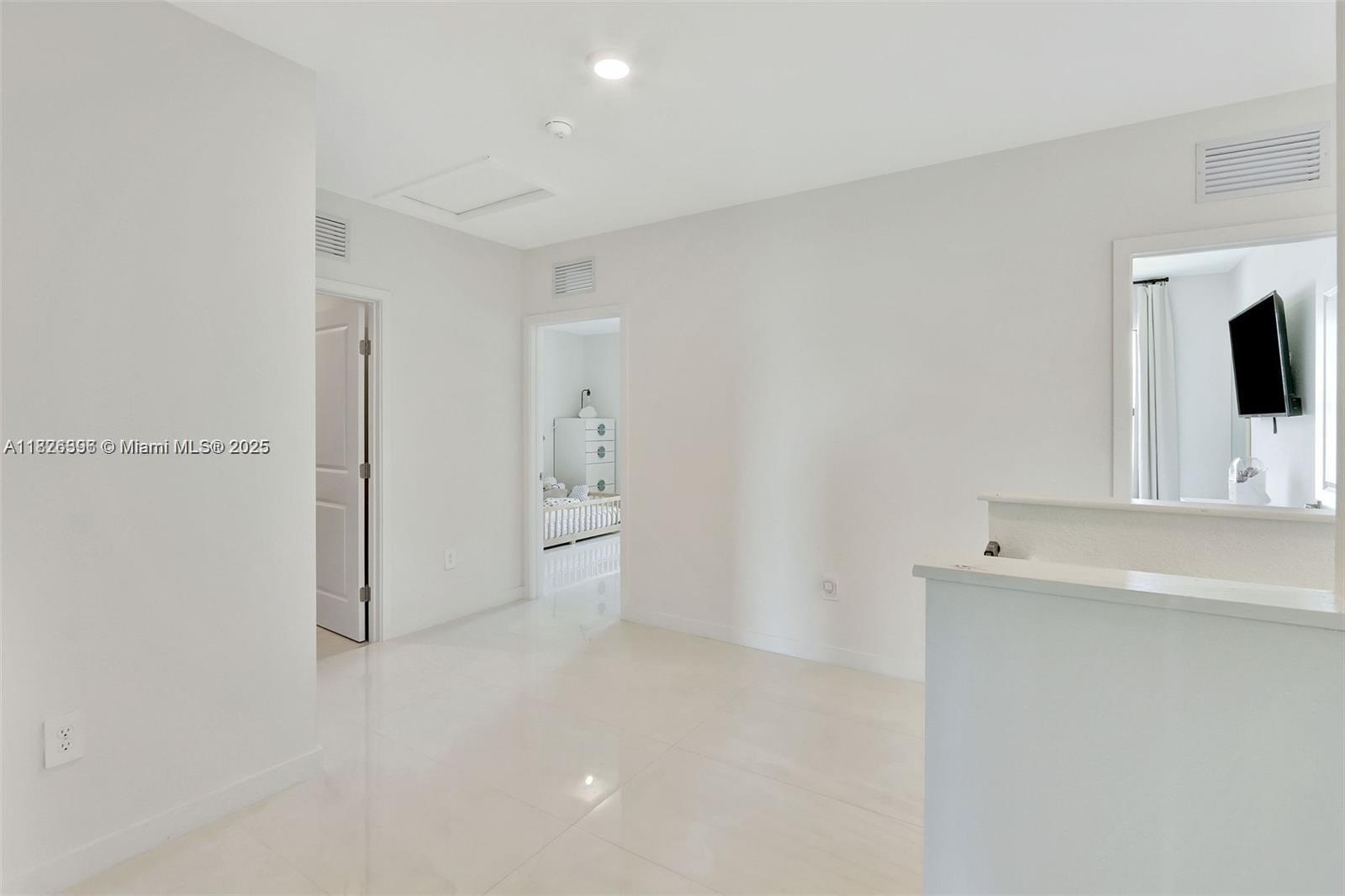 DIXIE HEIGHTS - Residential