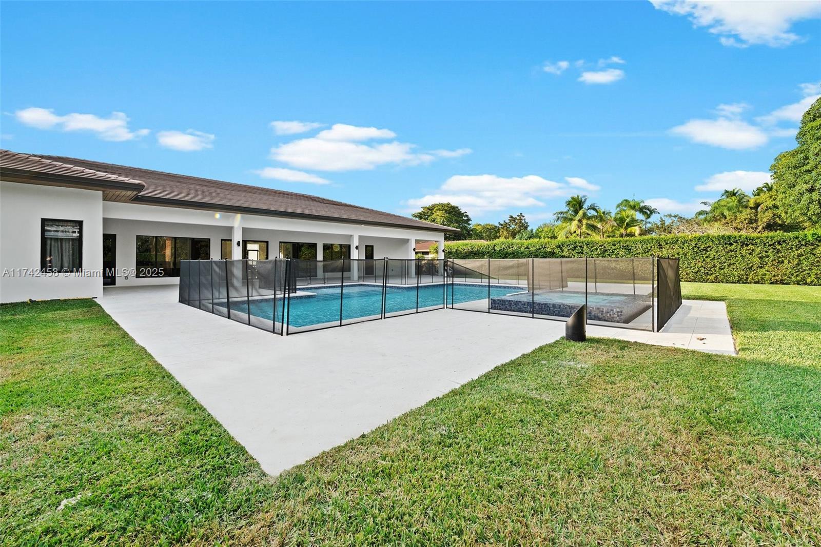 SUNSET ADDN - Residential