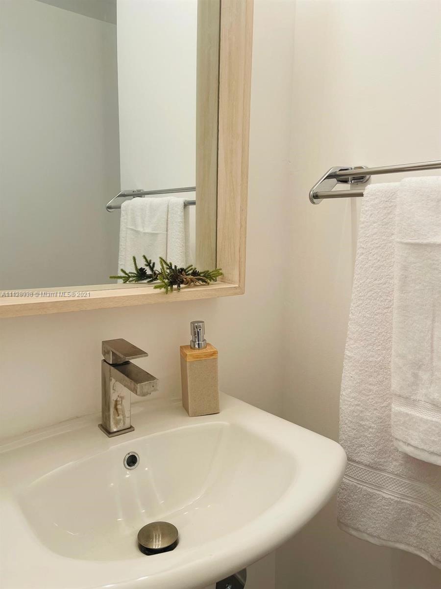 BRICKELLHOUSE CONDO - Residential Lease