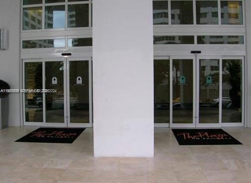 THE PLAZA 851 BRICKELL CO - Residential Lease