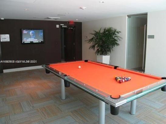 THE PLAZA 851 BRICKELL CO - Residential Lease