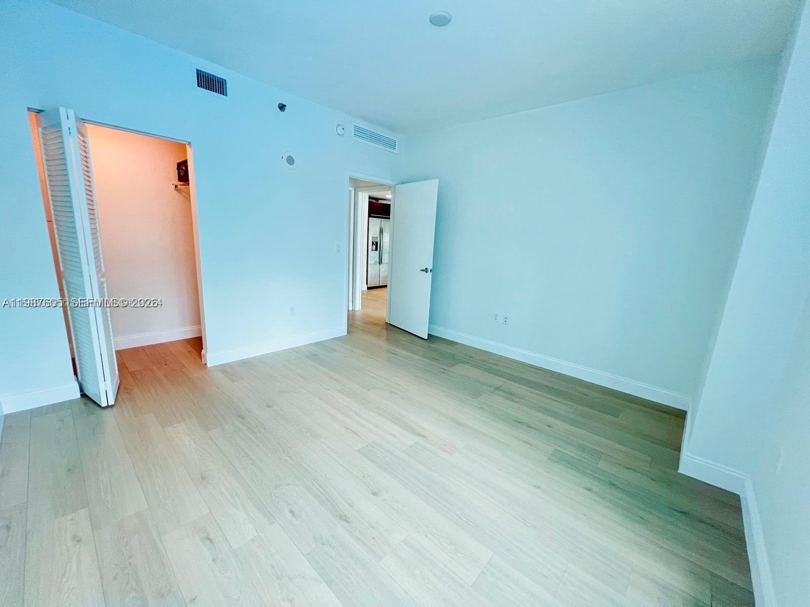 THE PLAZA 851 BRICKELL CO - Residential Lease