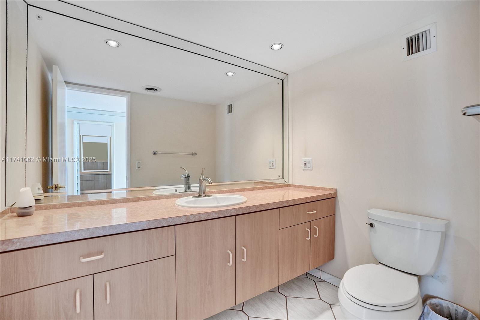WITTINGTON CONDO - Residential