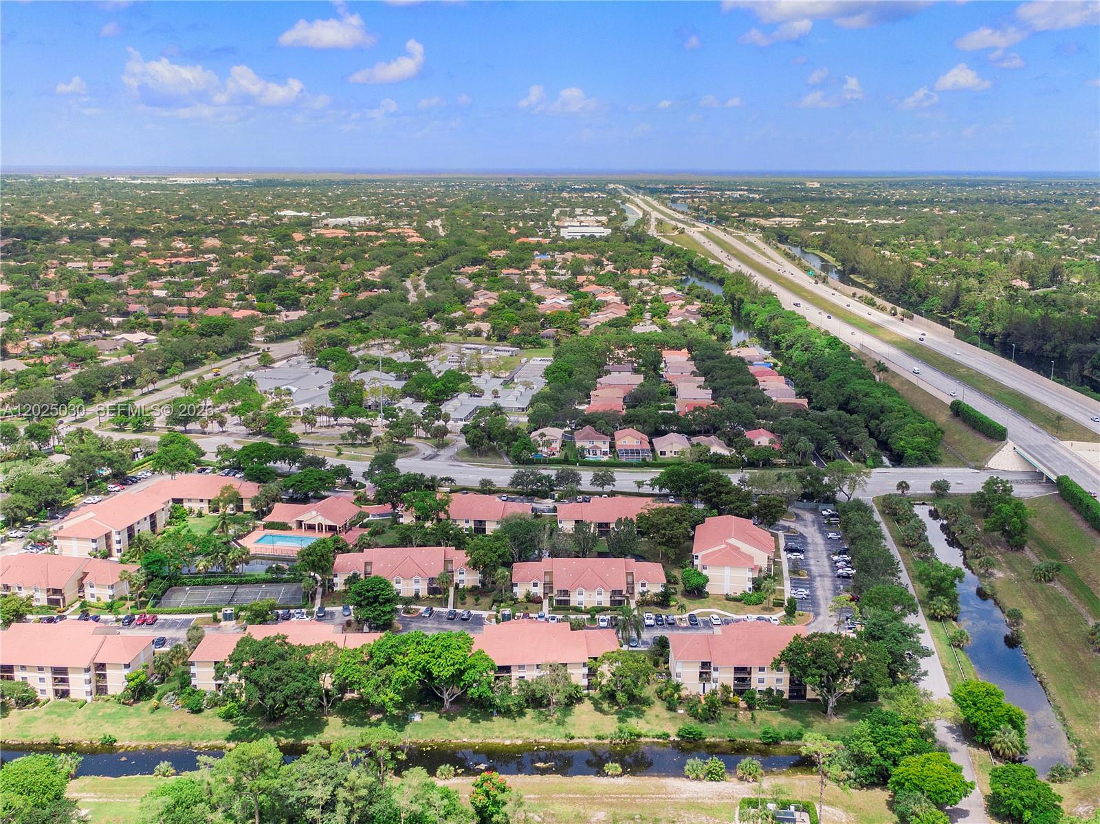 GRAND OASIS CONDO - Residential