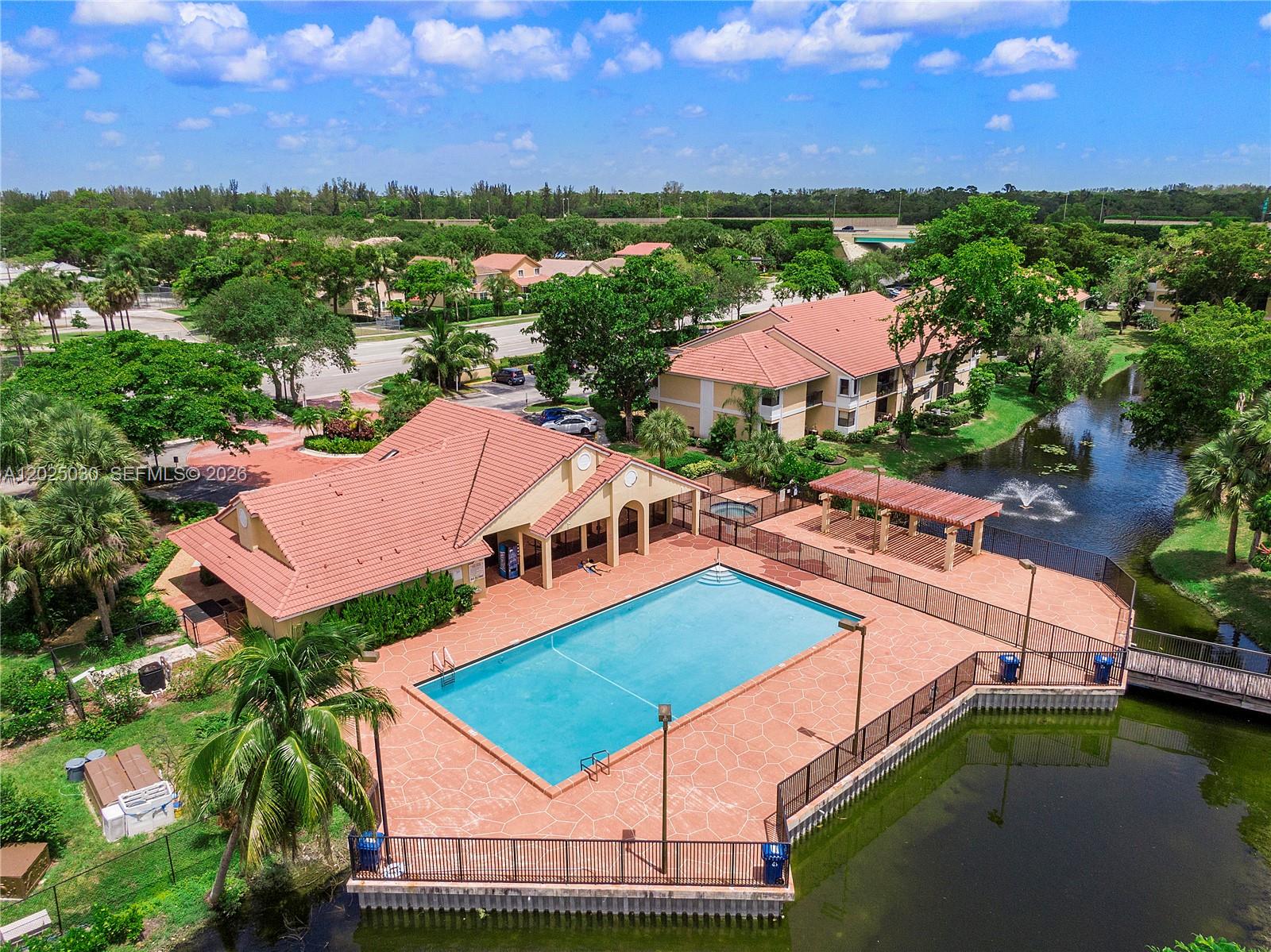 GRAND OASIS CONDO - Residential