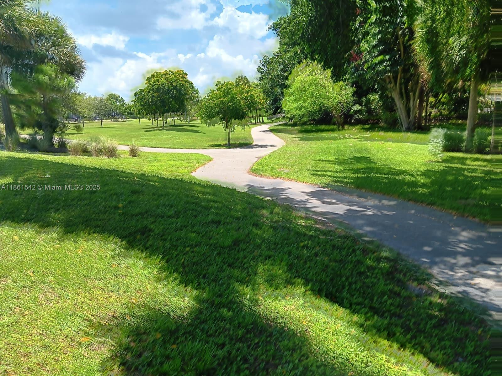 HILLCREST EAST NO 22 COND - Residential