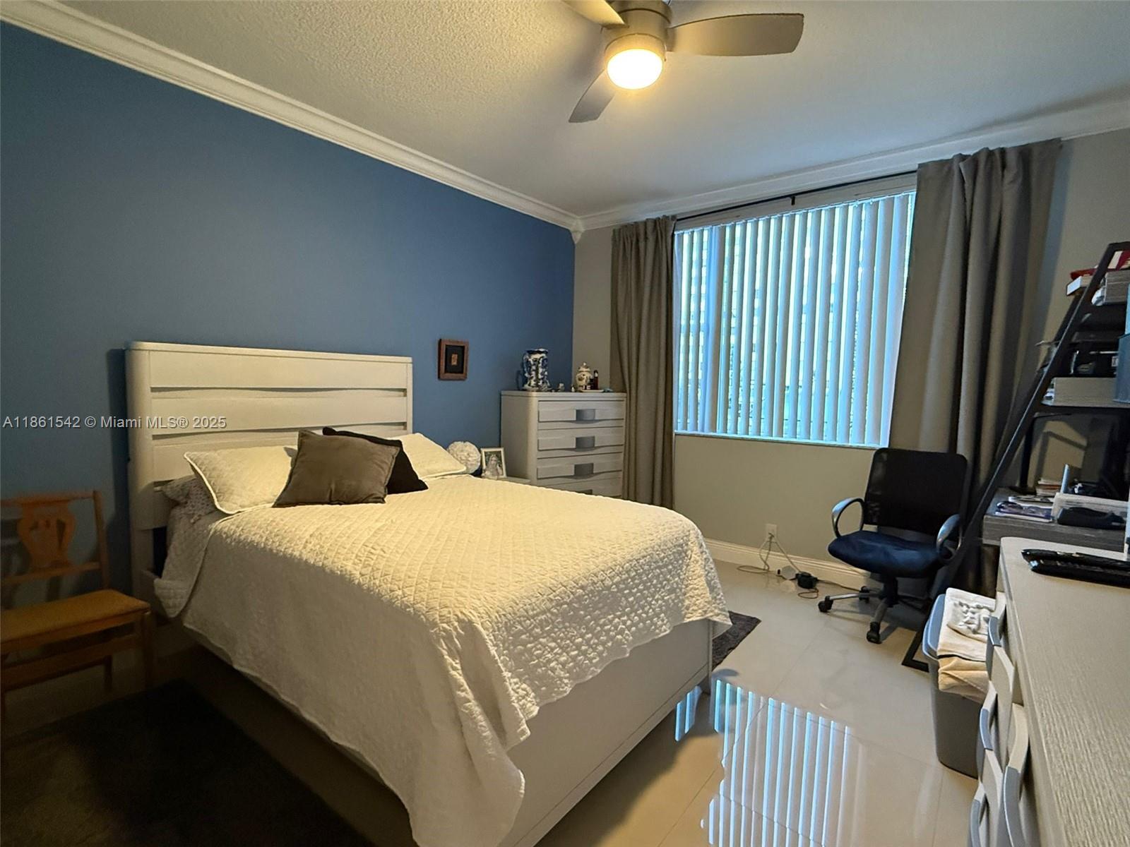 HILLCREST EAST NO 22 COND - Residential