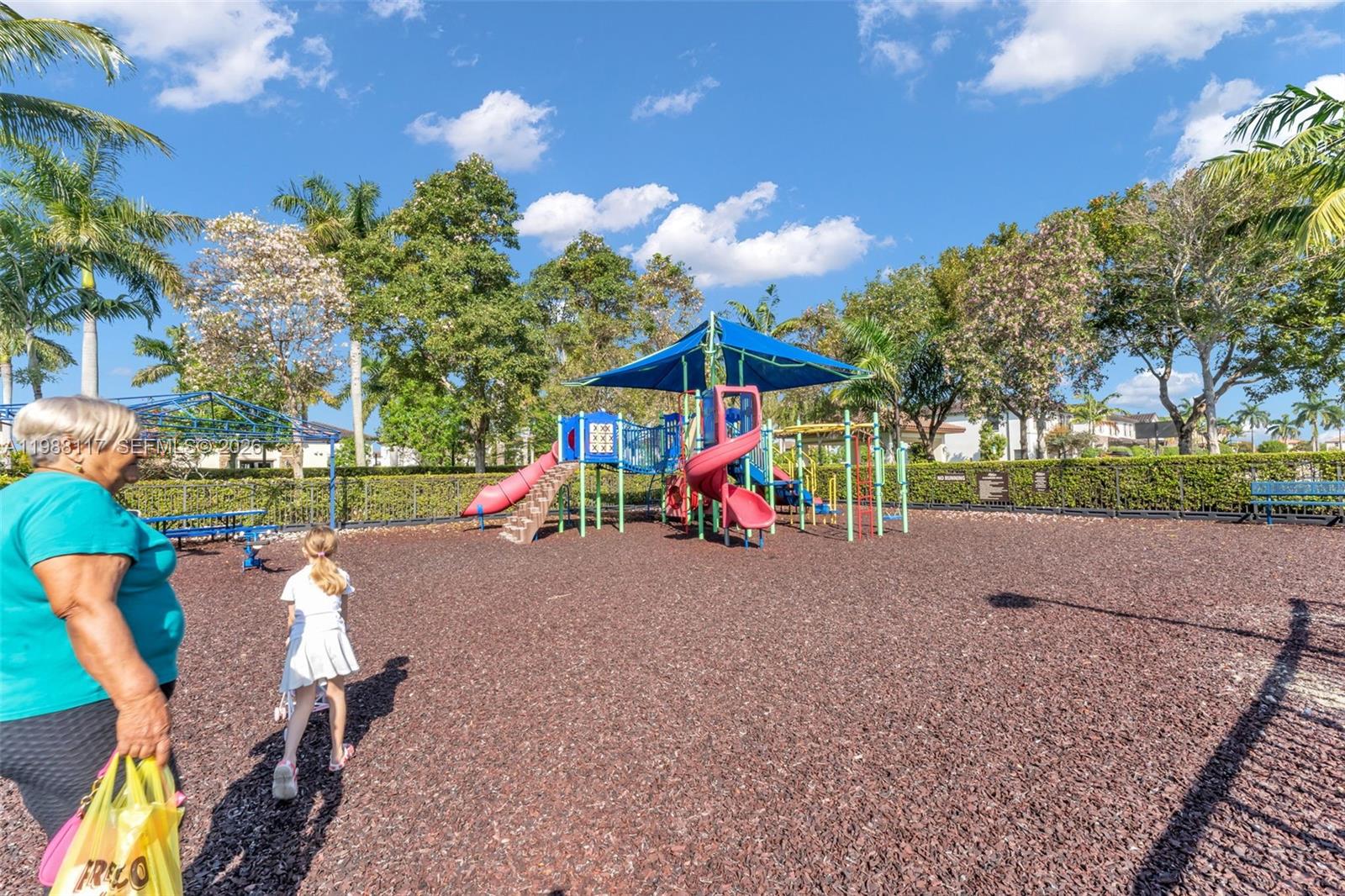 COCO PALM ESTATES - Residential