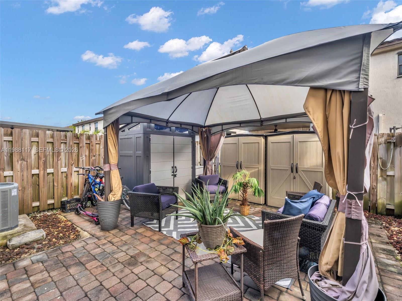 COCO PALM ESTATES - Residential