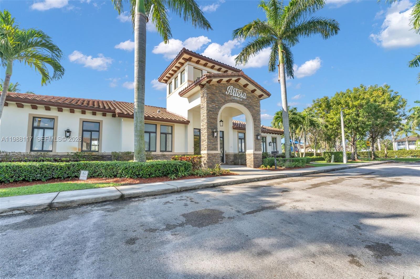 COCO PALM ESTATES - Residential