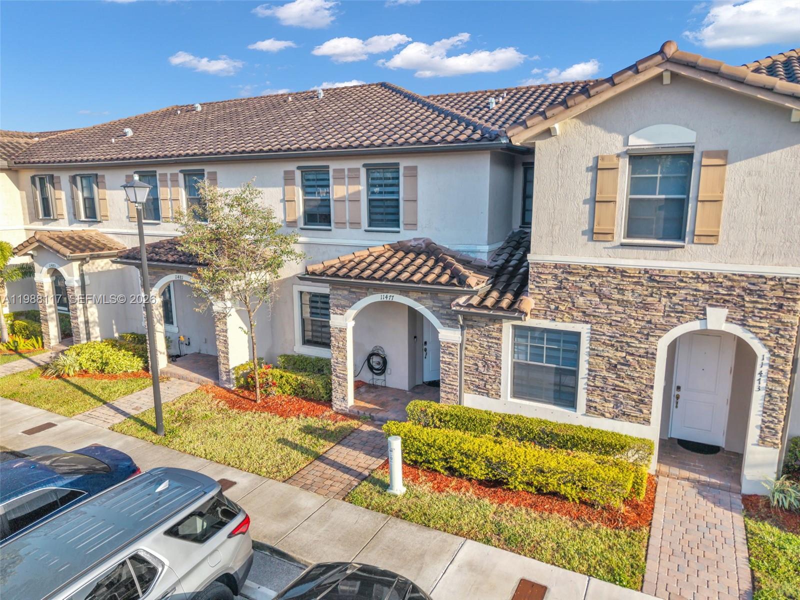 COCO PALM ESTATES - Residential