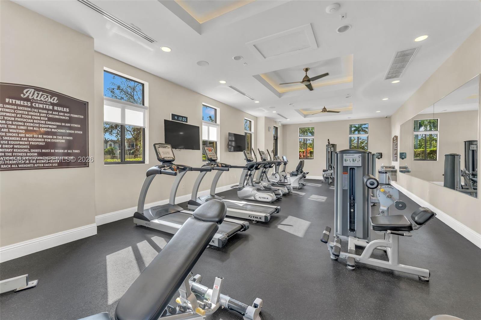 COCO PALM ESTATES - Residential