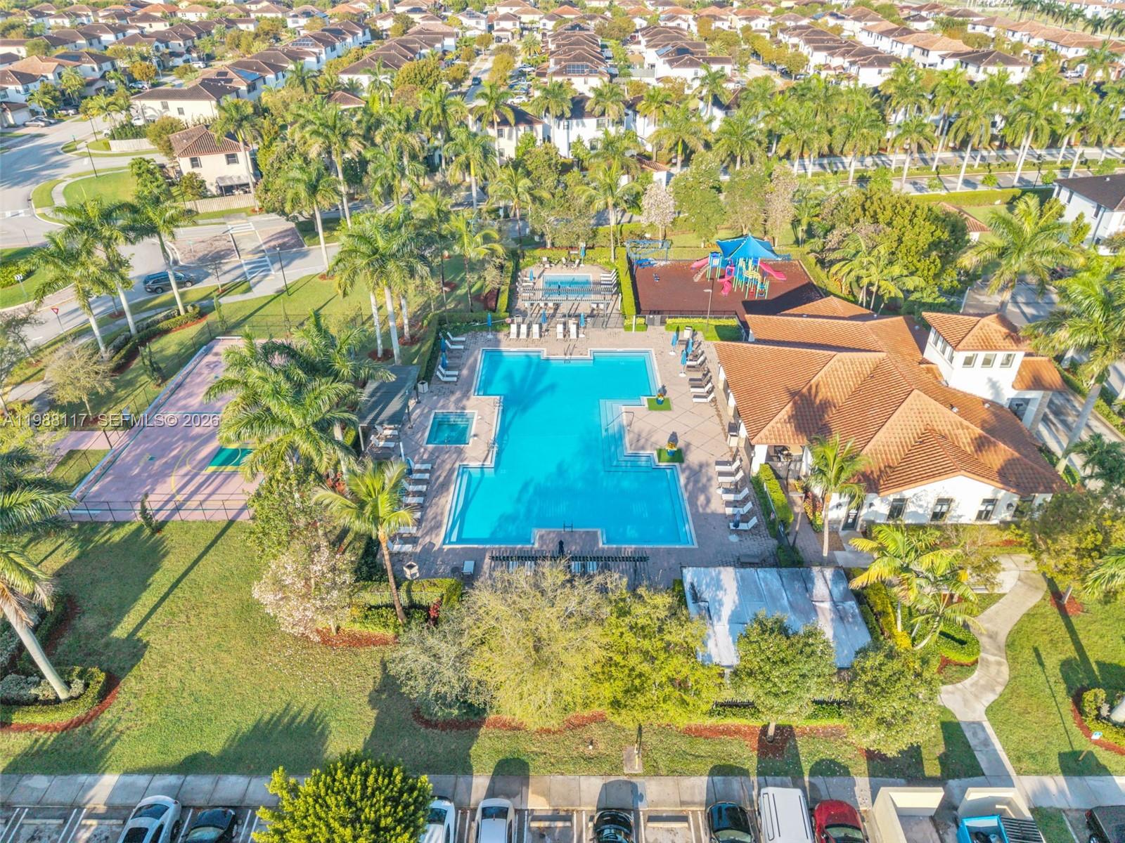 COCO PALM ESTATES - Residential