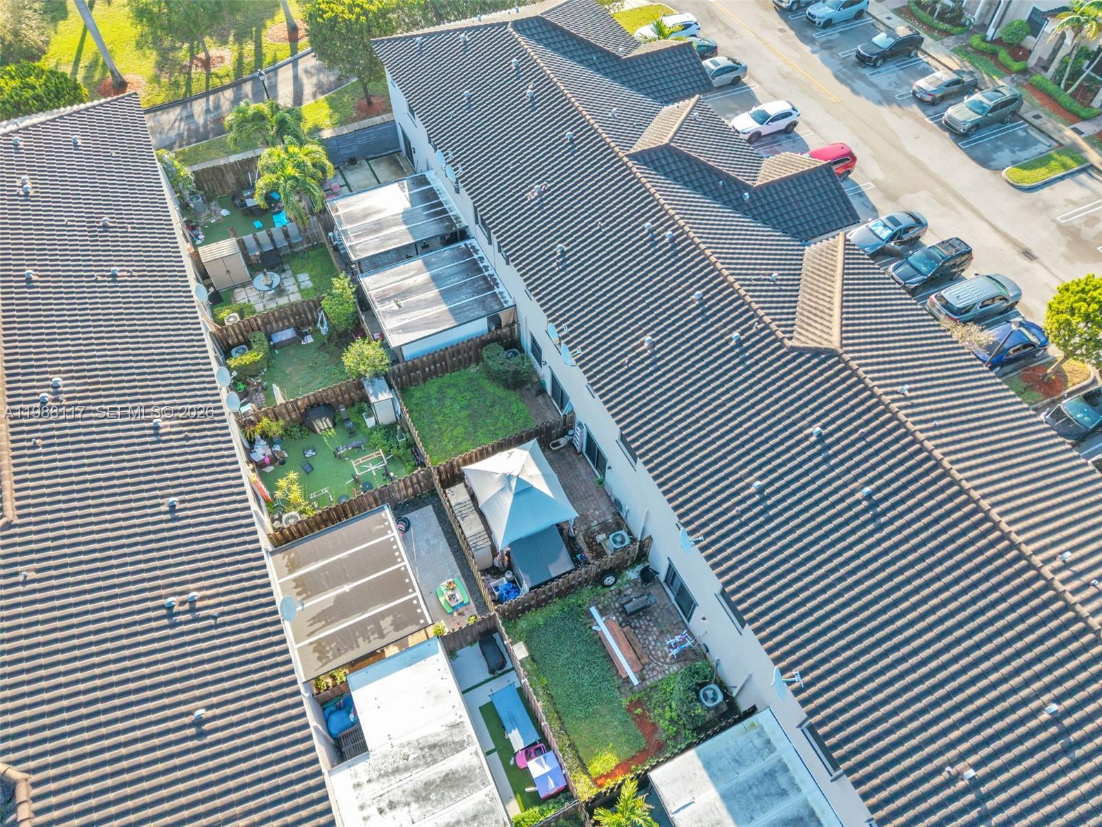 COCO PALM ESTATES - Residential