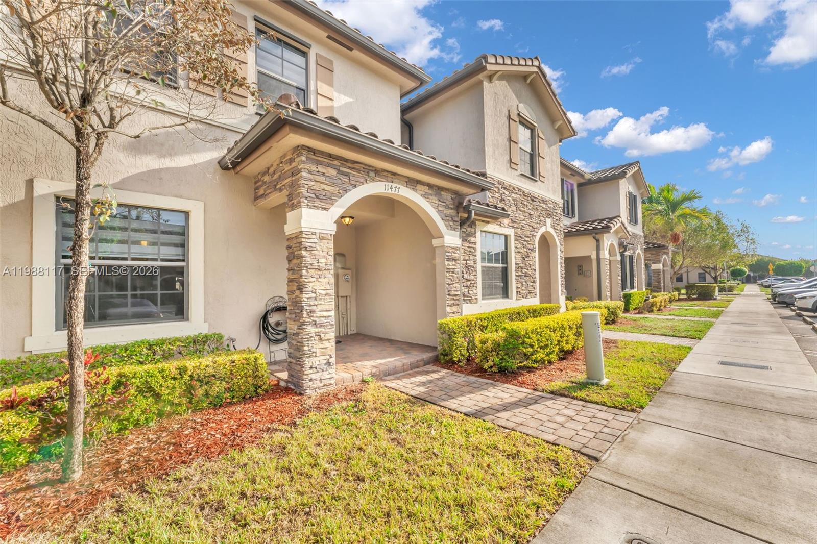 COCO PALM ESTATES - Residential