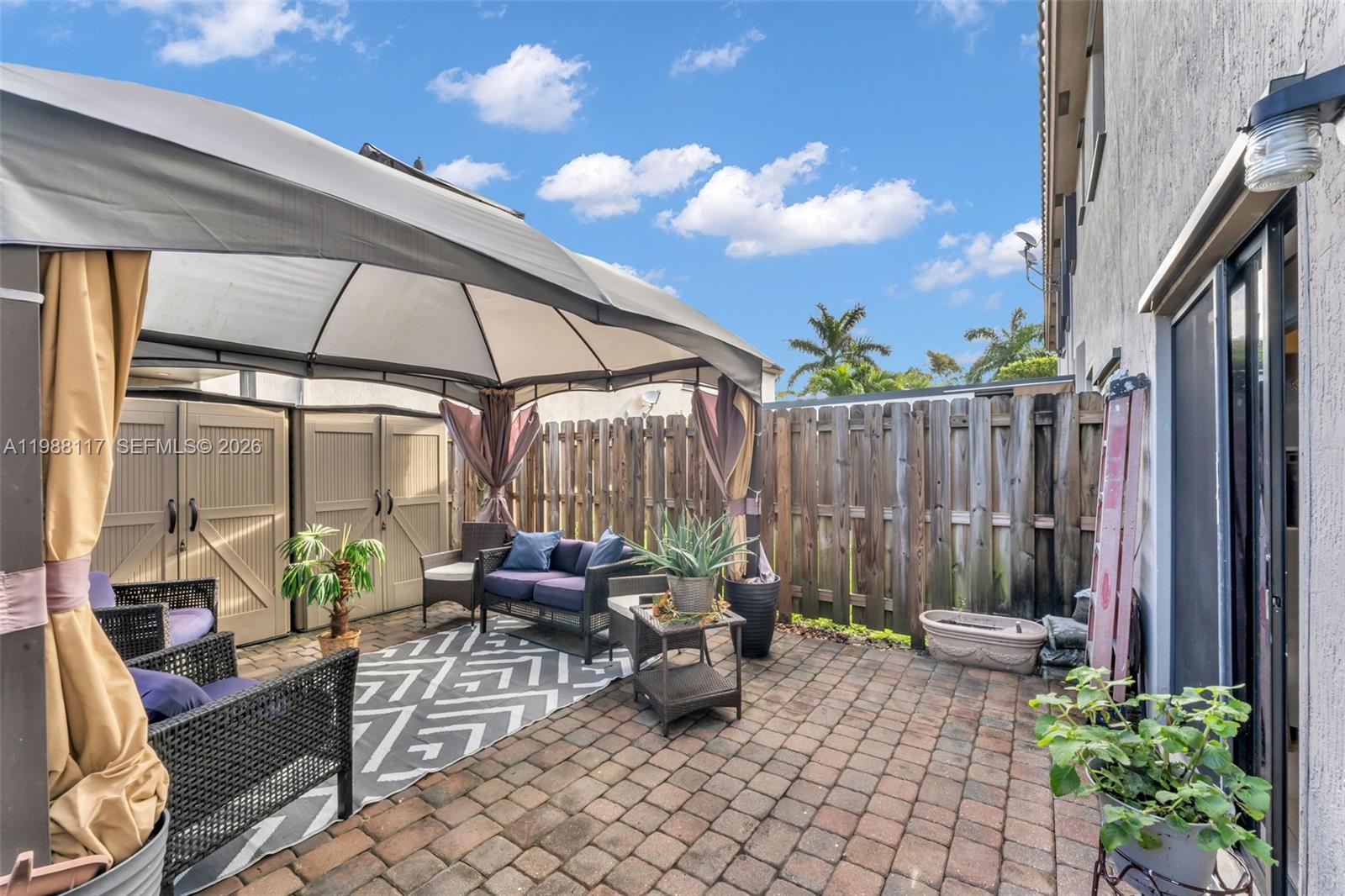 COCO PALM ESTATES - Residential