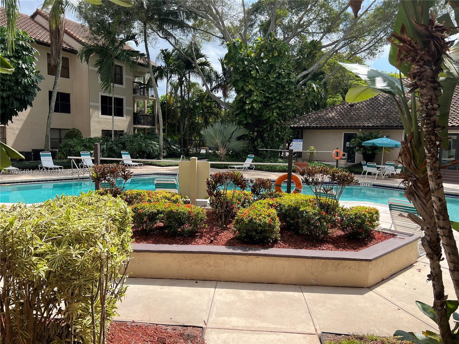 Gorgeous first floor beauty in gated community offers newer kitchen with white shaker cabinetry, granite countertops and newer appliances. Full-size washer and dryer included, roomy, light bright and airy with pool view. Patio, walk-in closet, all tile flooring. There is a 2nd screening process with the condo association. FPM residents are enrolled in a Resident Benefits Package for $60.00/mo - includes renter’s insurance, HVAC filter delivery, on-demand pest control, $1M Identity Protection, utility concierge, rewards program. Details upon application