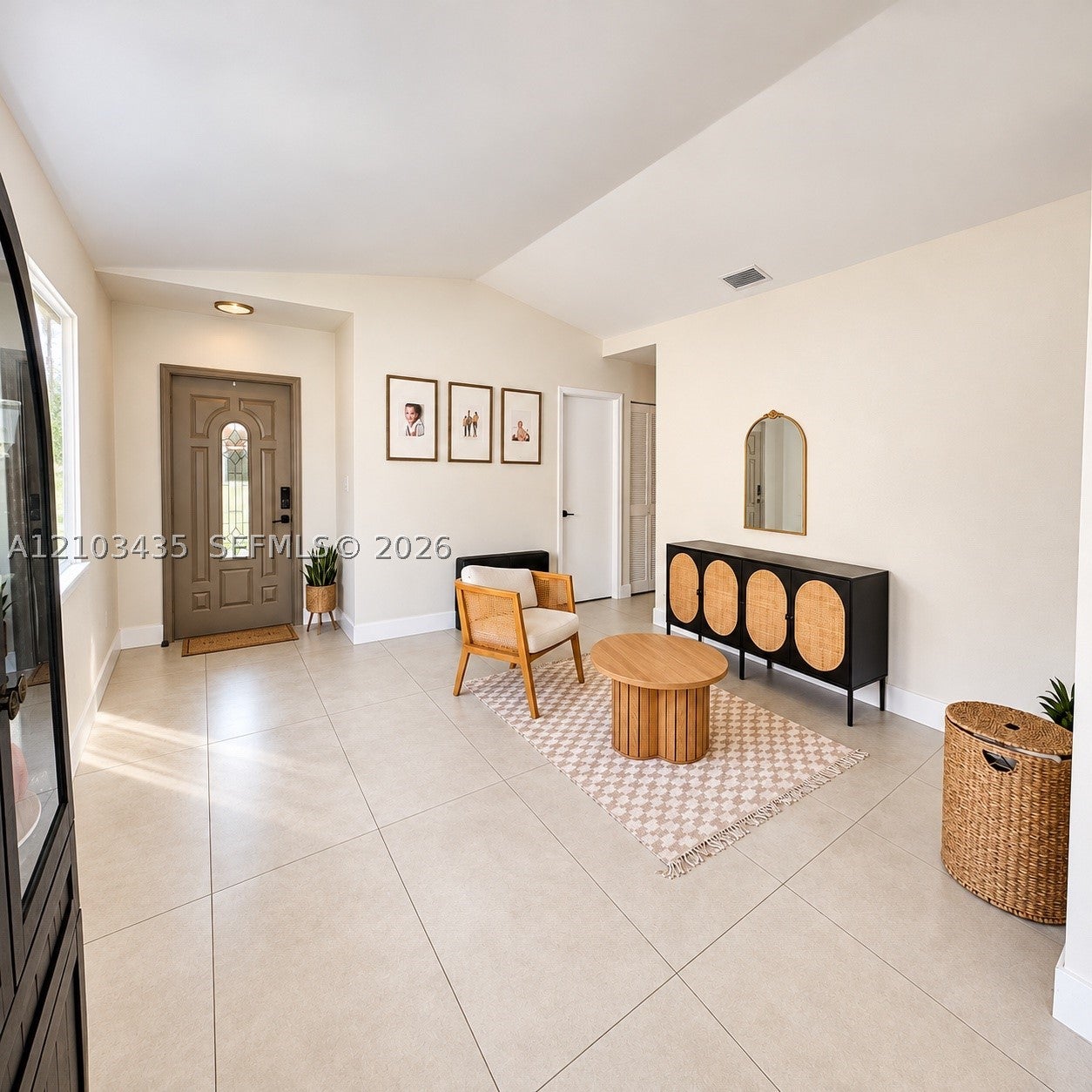 Undisclosed Address #A12103435, Miami FL 33177