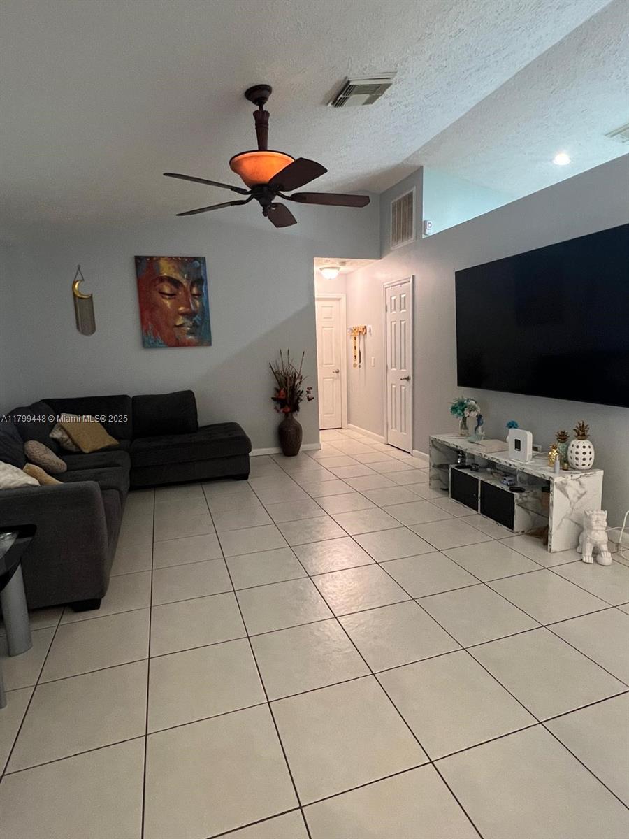 PORT ST LUCIE SECTION 14 - Residential