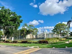 RAMBLEWOOD EAST CONDO - Residential Lease