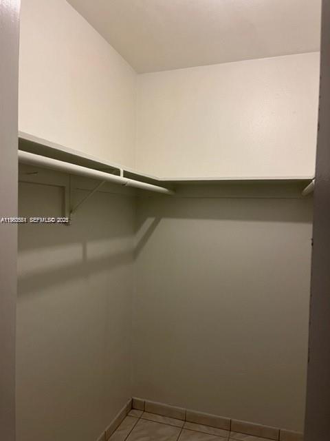 SEVENTEENTH GREEN CONDO - Residential