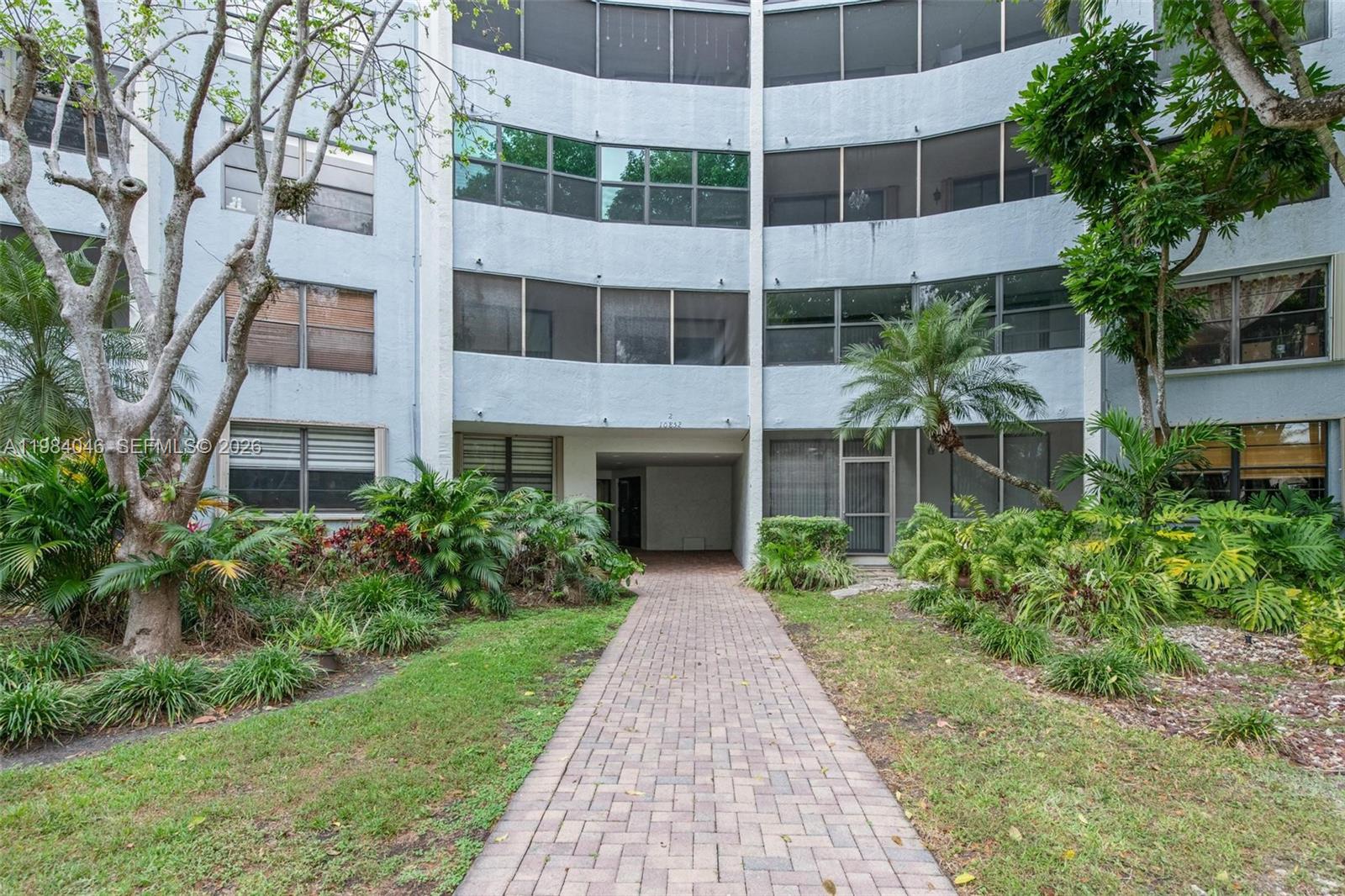 KENDALL GATE CONDO - Residential