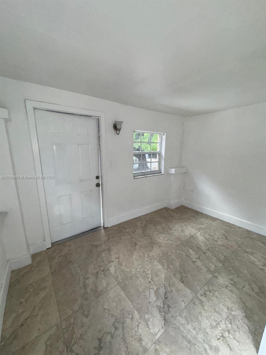Rental Property at 1315 Sw 3rd St 2, Miami, Broward County, Florida - Bedrooms: 1 
Bathrooms: 1  - $1,650 MO.