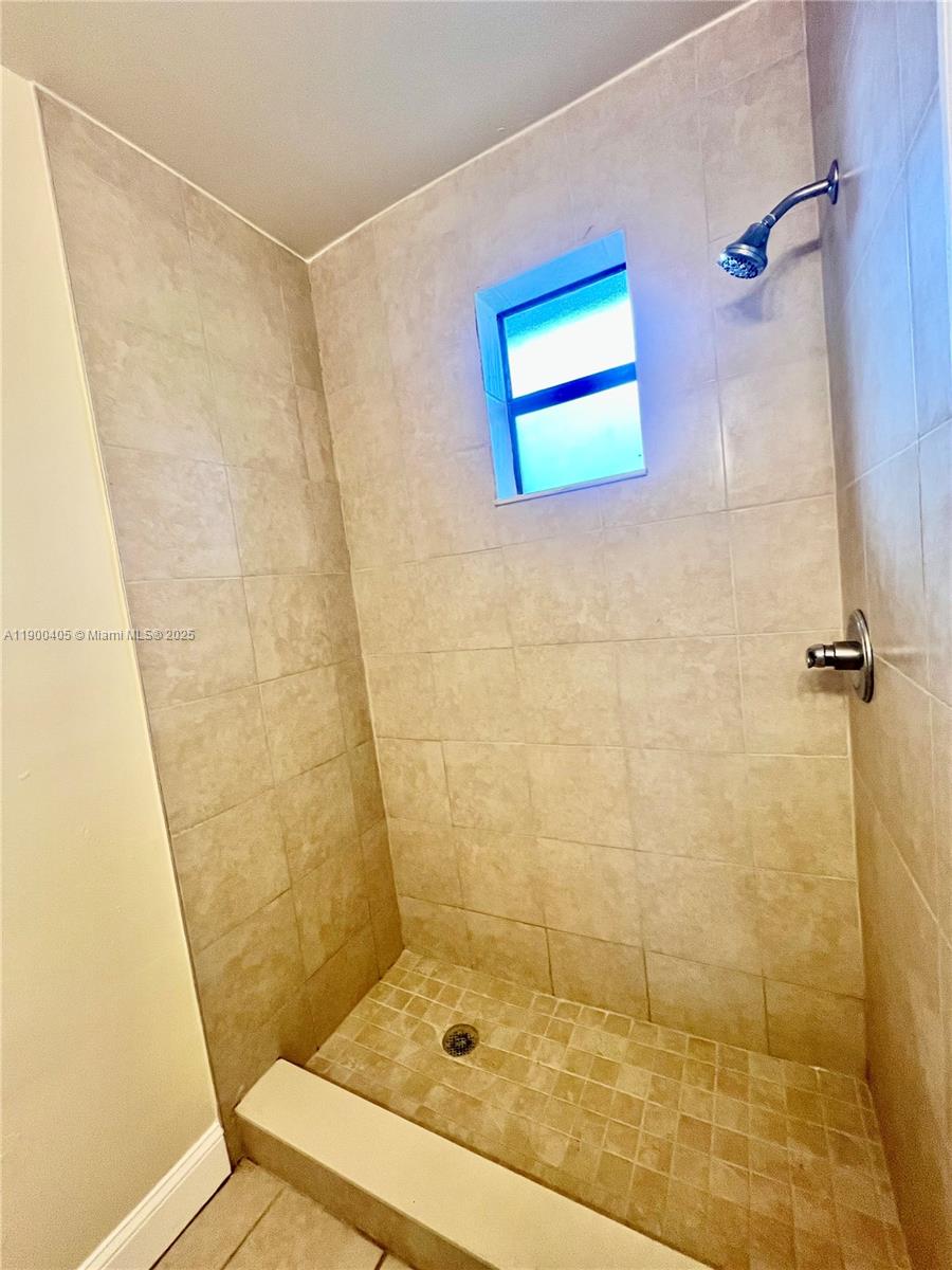 FLA CITY FARMERS SUB - Residential Lease