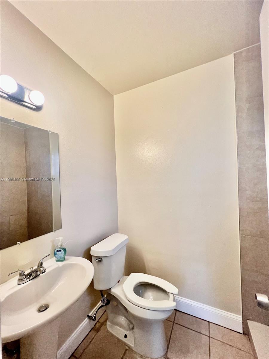 FLA CITY FARMERS SUB - Residential Lease