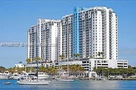 For rent FURNISHED. Sunset Harbour North Tower. Amenities include heated pool, hot tub, over sized lap pool and a marina. Sunset Harbour located near Lincoln Road, Publix and Fresh Market, and many restaurants in the neighborhood. Easy to show