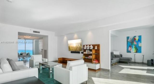 PORTOFINO TOWER CONDO - Residential Lease