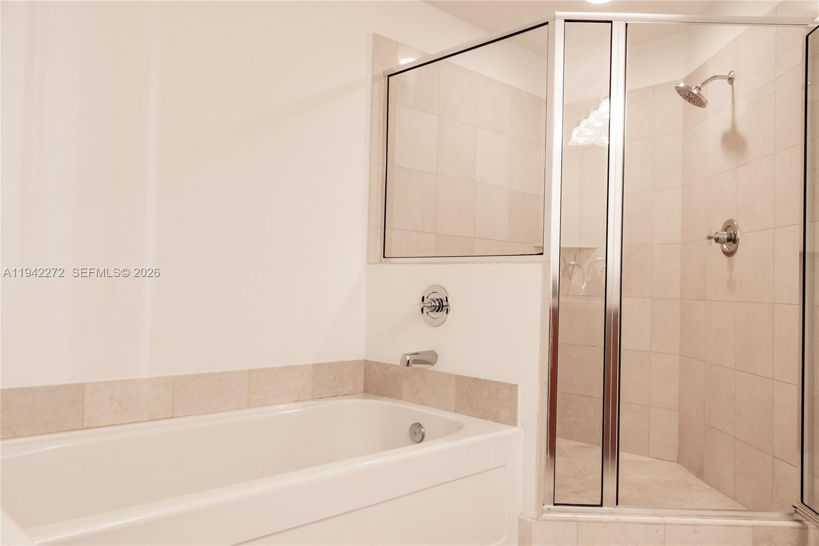 THE AXIS ON BRICKELL II C - Residential Lease