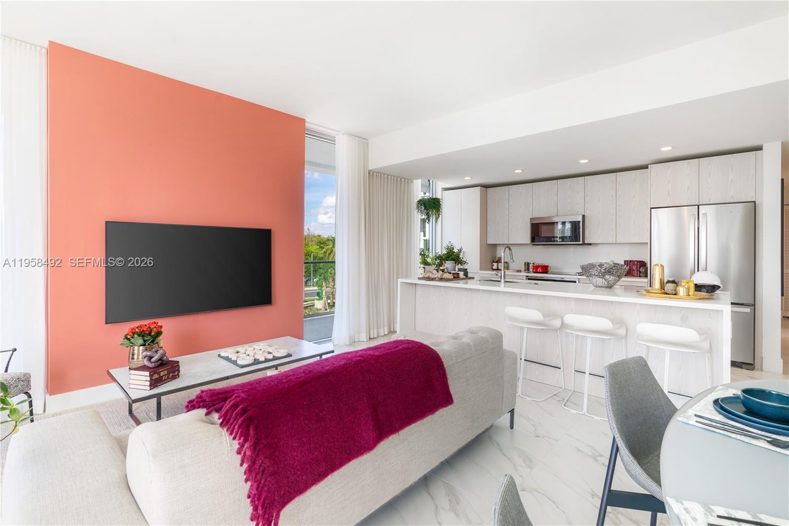 METROPICA NORTH TOWER ONE - Residential