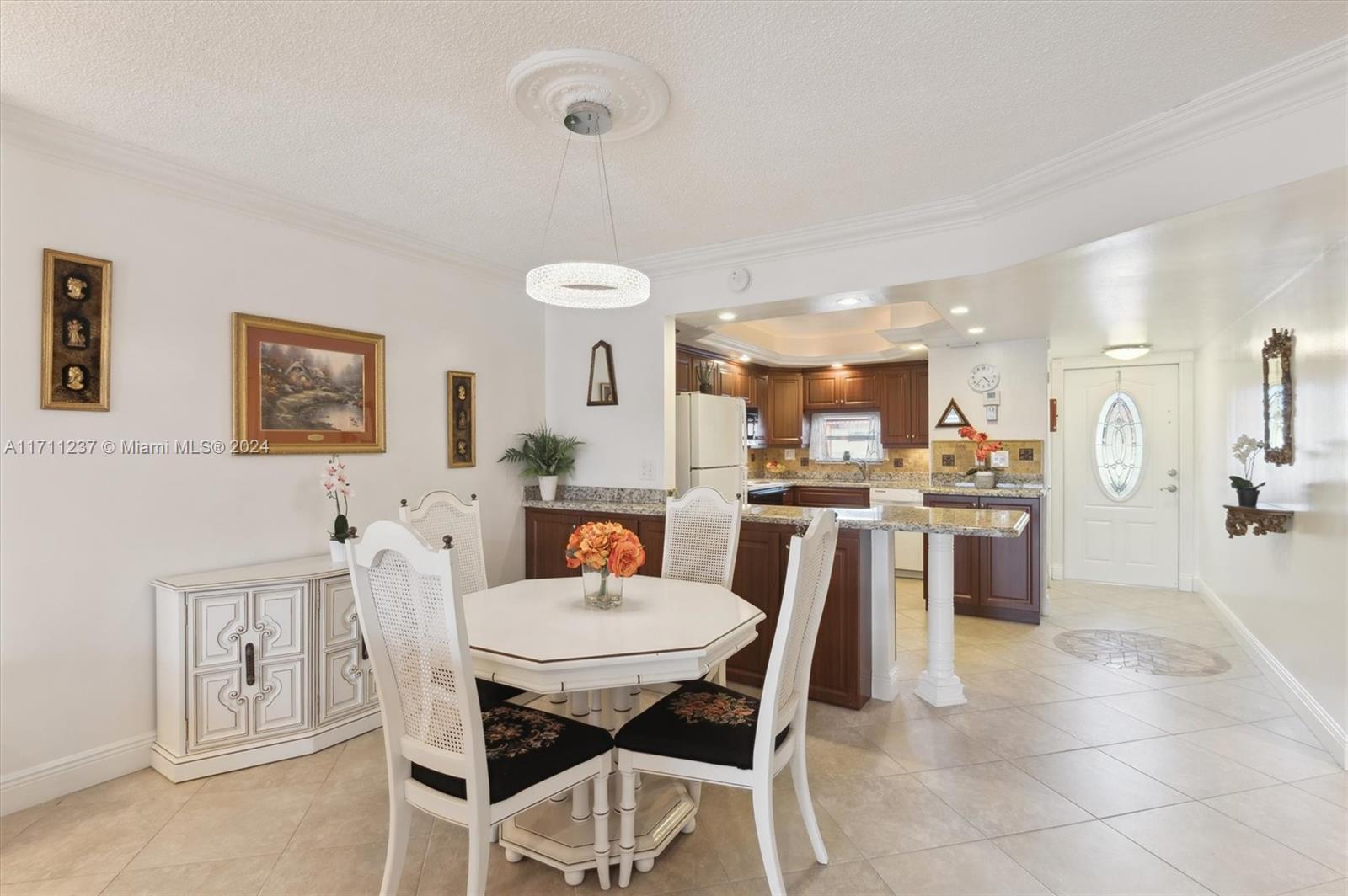 HOLLYBROOK GOLF AND - Residential