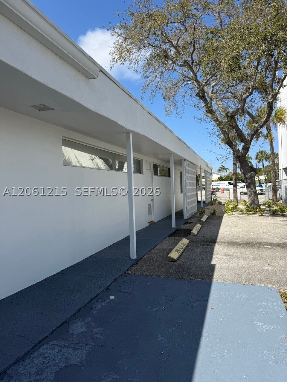 Photo of 2856 E Oakland Park Blvd, Fort Lauderdale, FL 33306 (MLS # A12061215)
