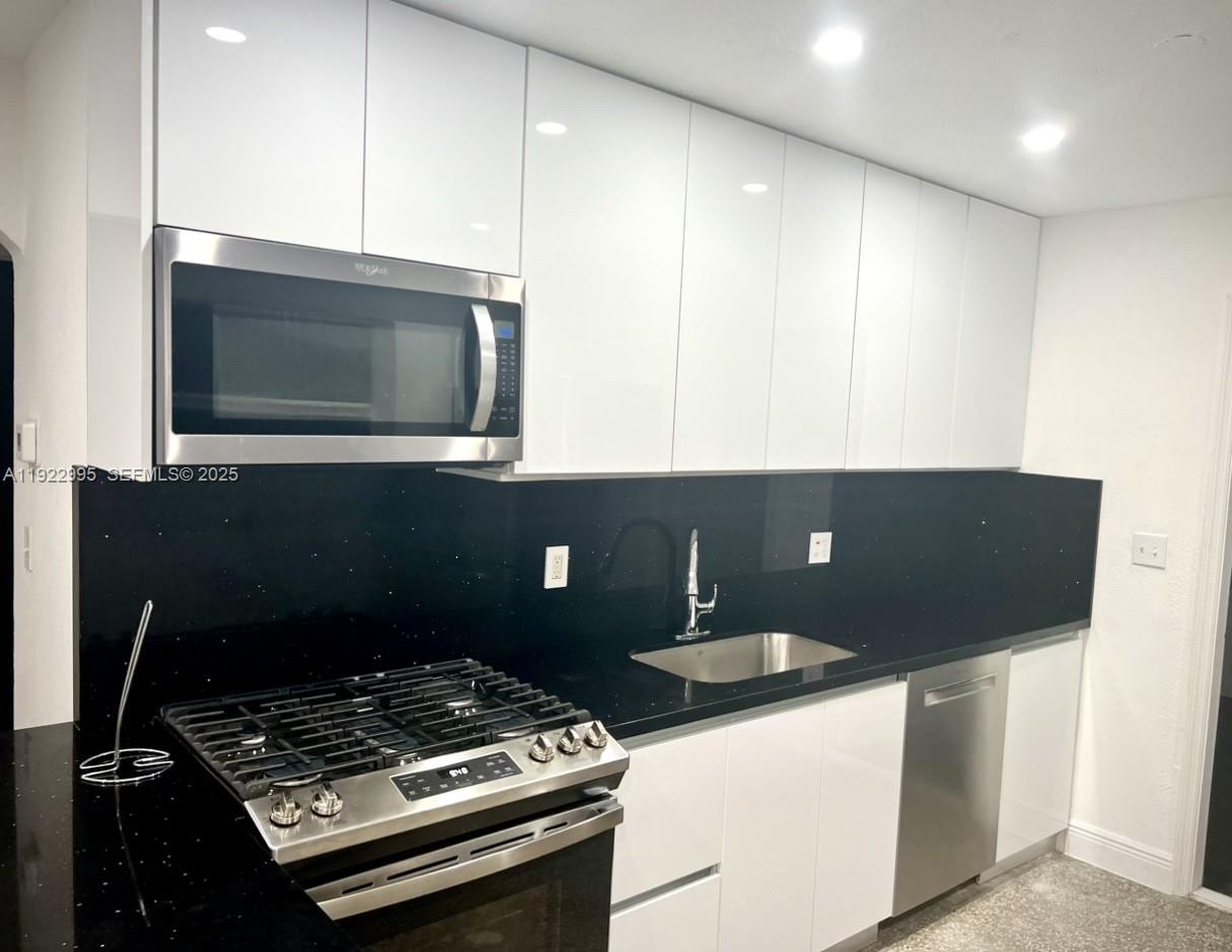 PLAYLAND VILLAGE SEC 3 - Residential Lease