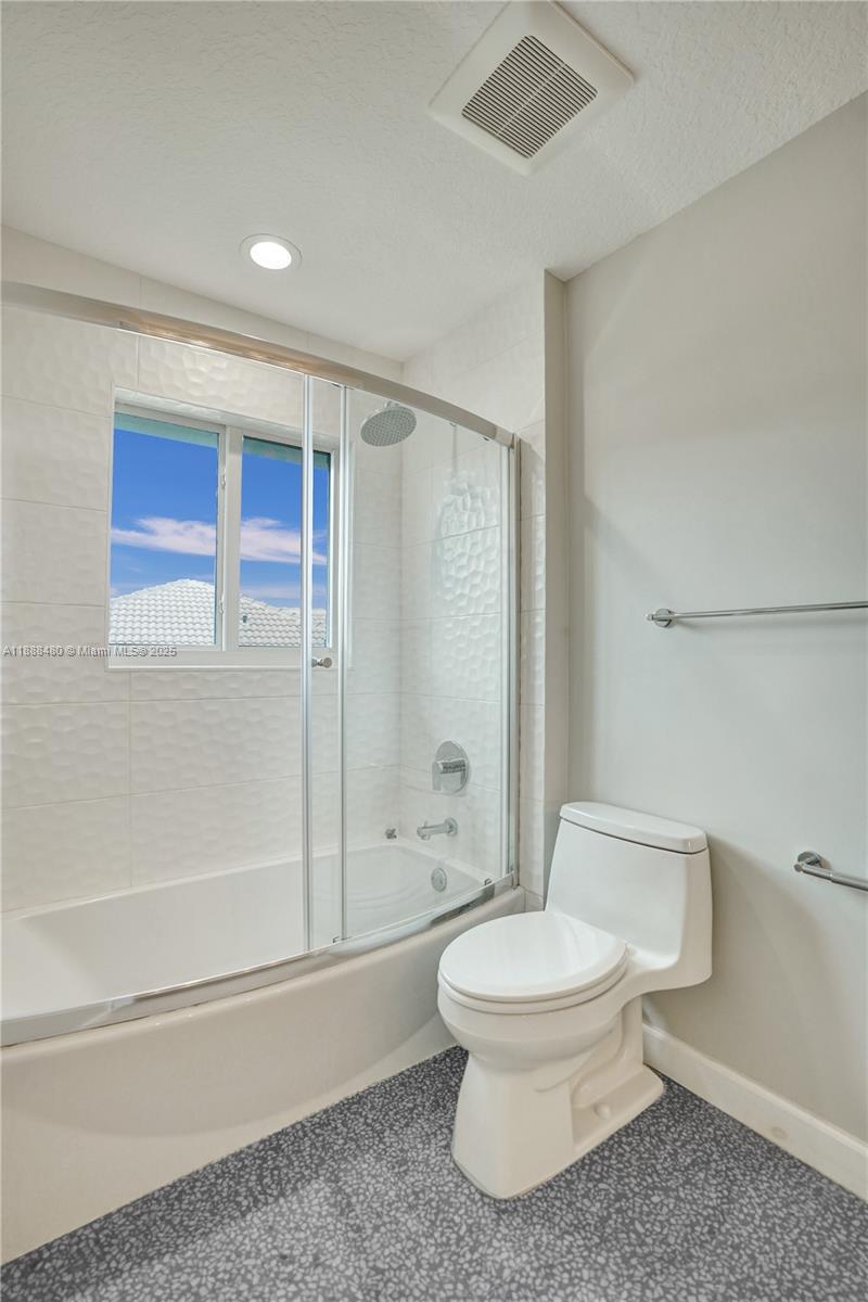 CEDAR CREEK RANCH - Residential Lease