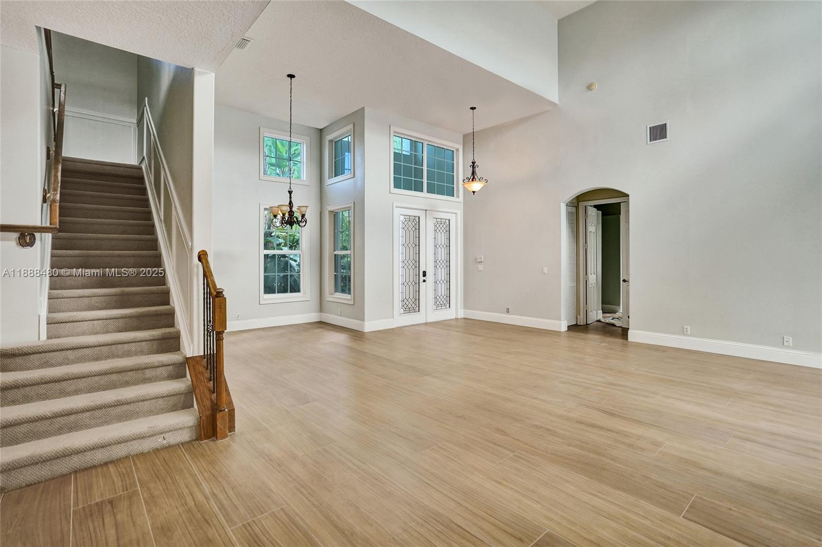 CEDAR CREEK RANCH - Residential Lease