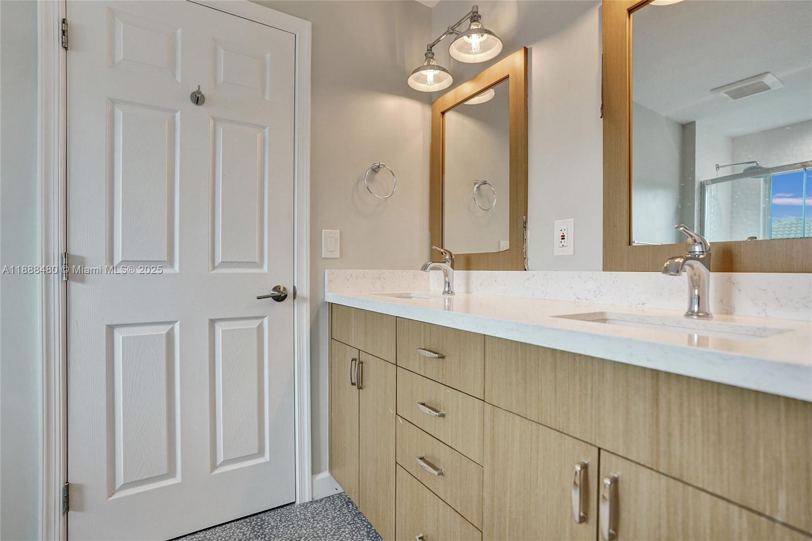 CEDAR CREEK RANCH - Residential Lease