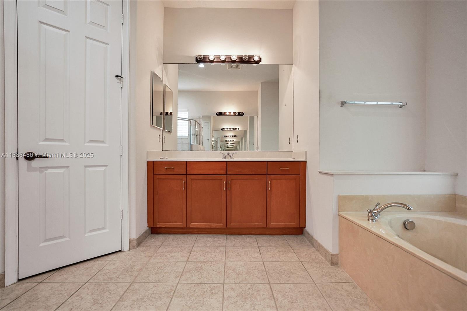 CEDAR CREEK RANCH - Residential Lease