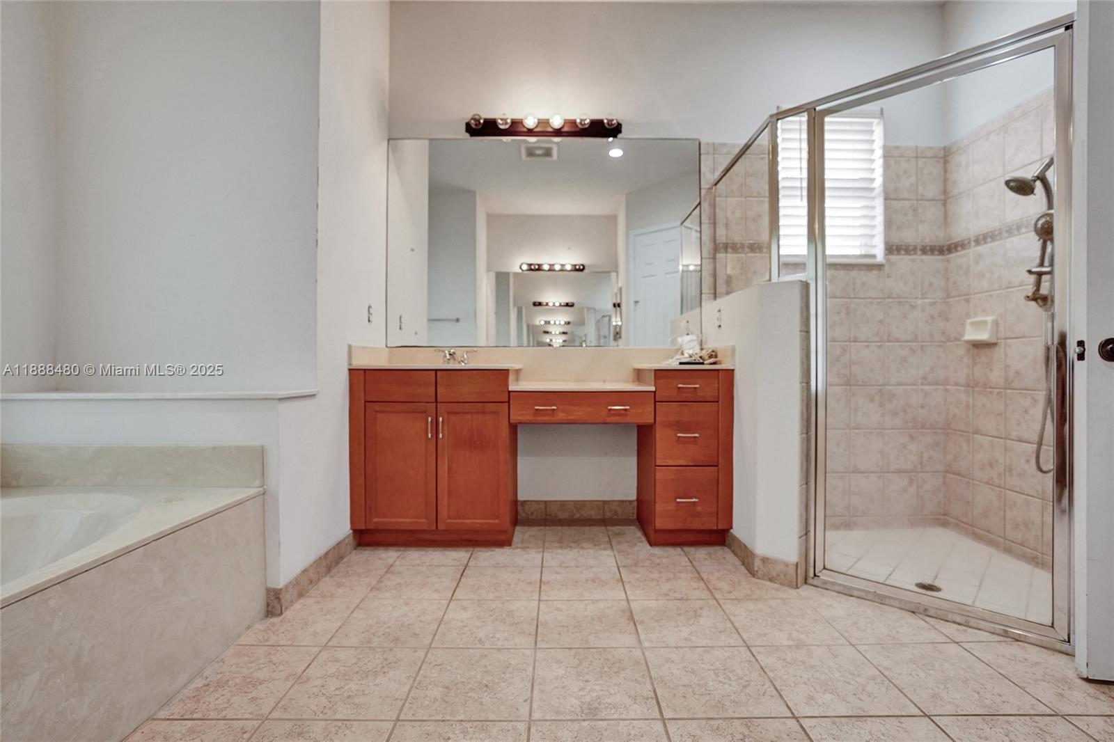 CEDAR CREEK RANCH - Residential Lease